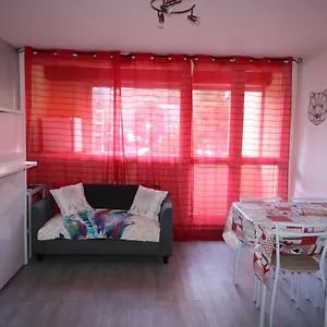 St Lary Village-vue Montagne. Appartement